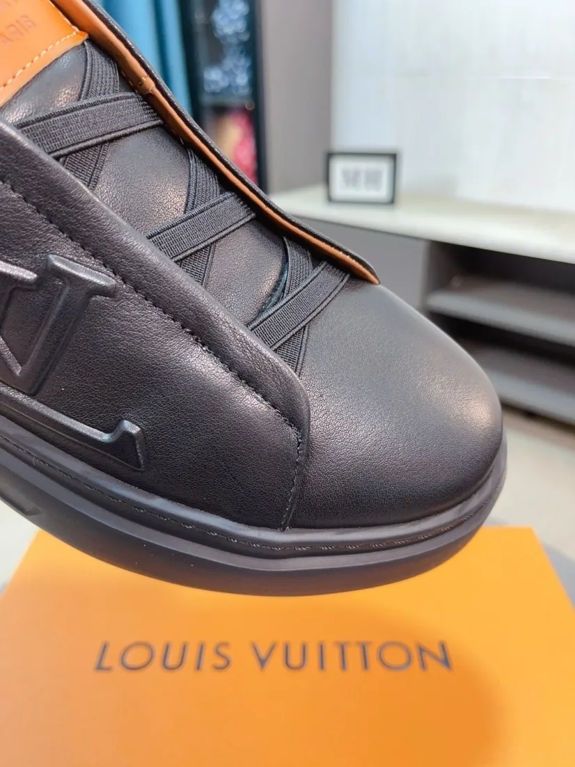 Men's men's shoes 💰480🌸🌸 LV styles are novel and fashionable, and the uppers are made of imported cowhide + LV special materials! Super trendy design! It’s eye-catching! The leather is soft, delicate, shiny and translucent, showing the ultimate hand-made craftsmanship. The leather lining and upper foot are soft, comfortable and breathable! Size: 38-44
